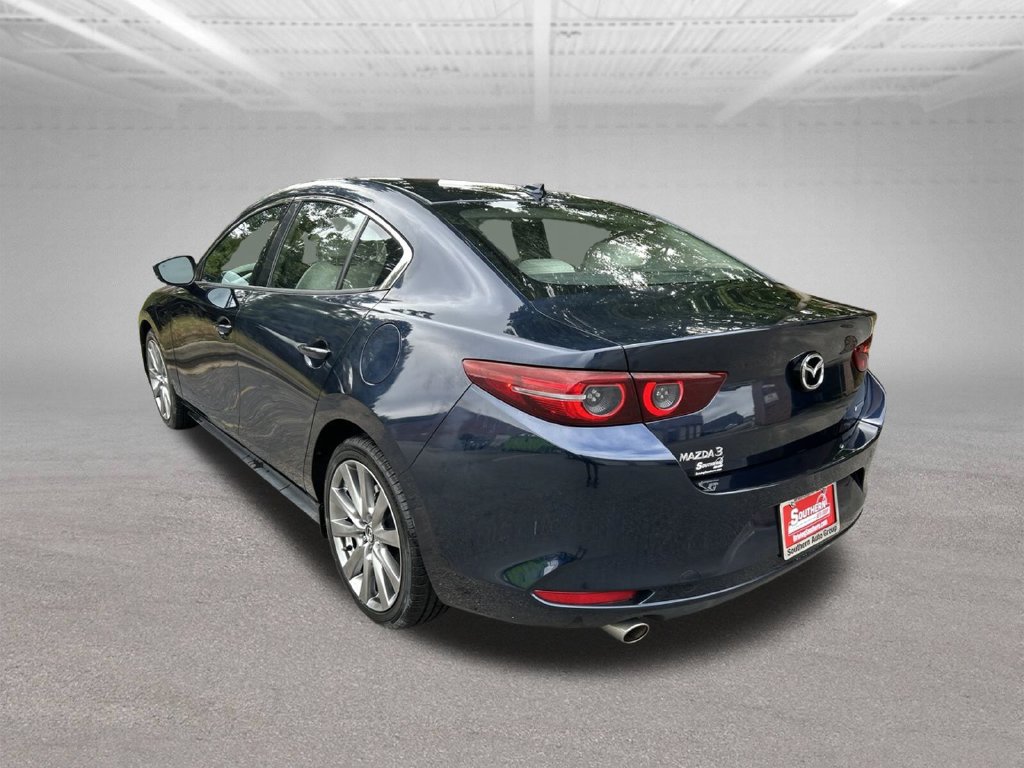 Used 2020 MAZDA MAZDA3 Sedan w/ Premium Package FWD image 4