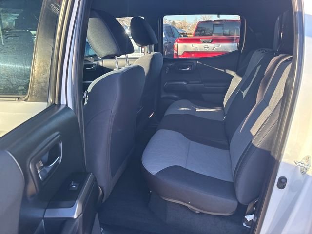 Used 2021 Toyota Tacoma TRD Off-Road w/ Technology Package image 28