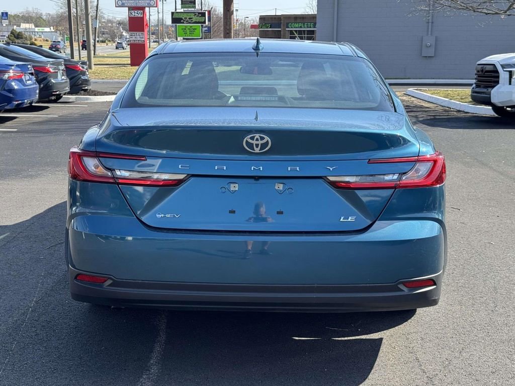 Certified 2025 Toyota Camry LE image 22