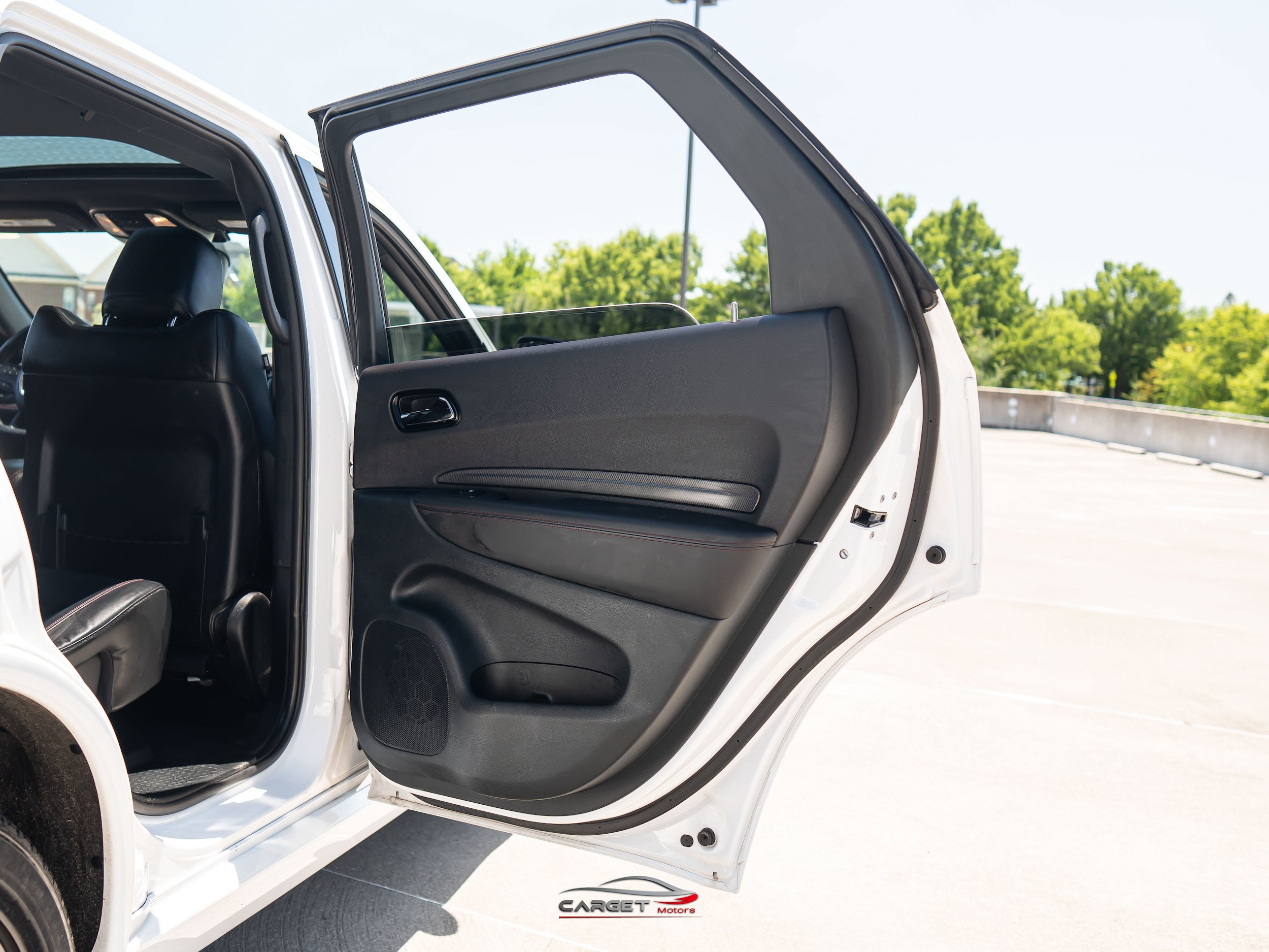 Used 2022 Dodge Durango R/T w/ Blacktop Package AWD/4WD image 45