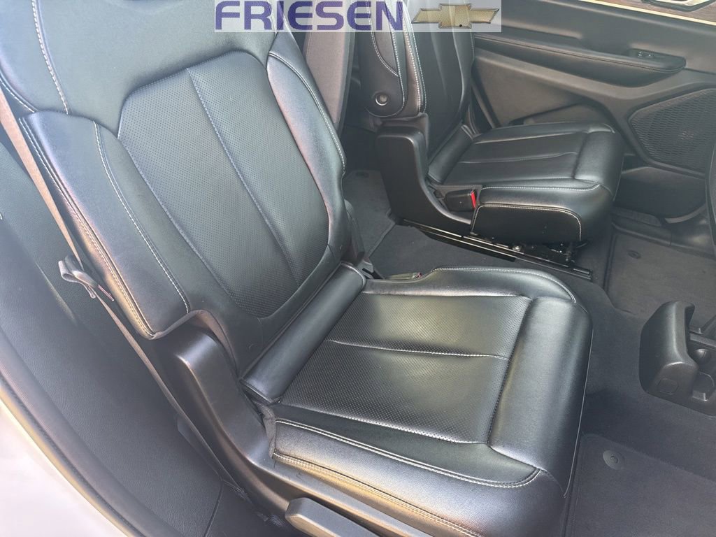 Used 2024 Jeep Grand Cherokee L Limited w/ Luxury Tech Group II image 29