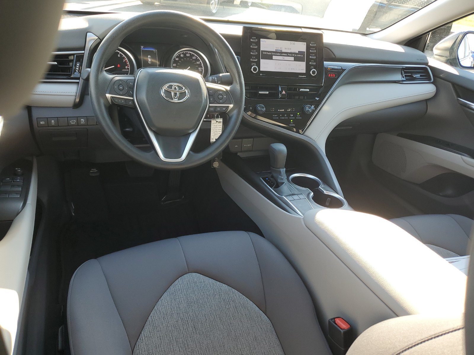 Used 2024 Toyota Camry LE FWD image 9
