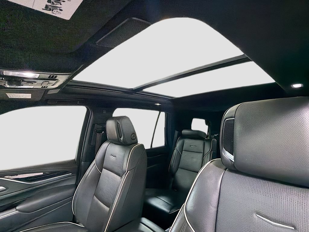 Used 2021 Cadillac Escalade Sport w/ Driver Assist Tech Package AWD/4WD image 23