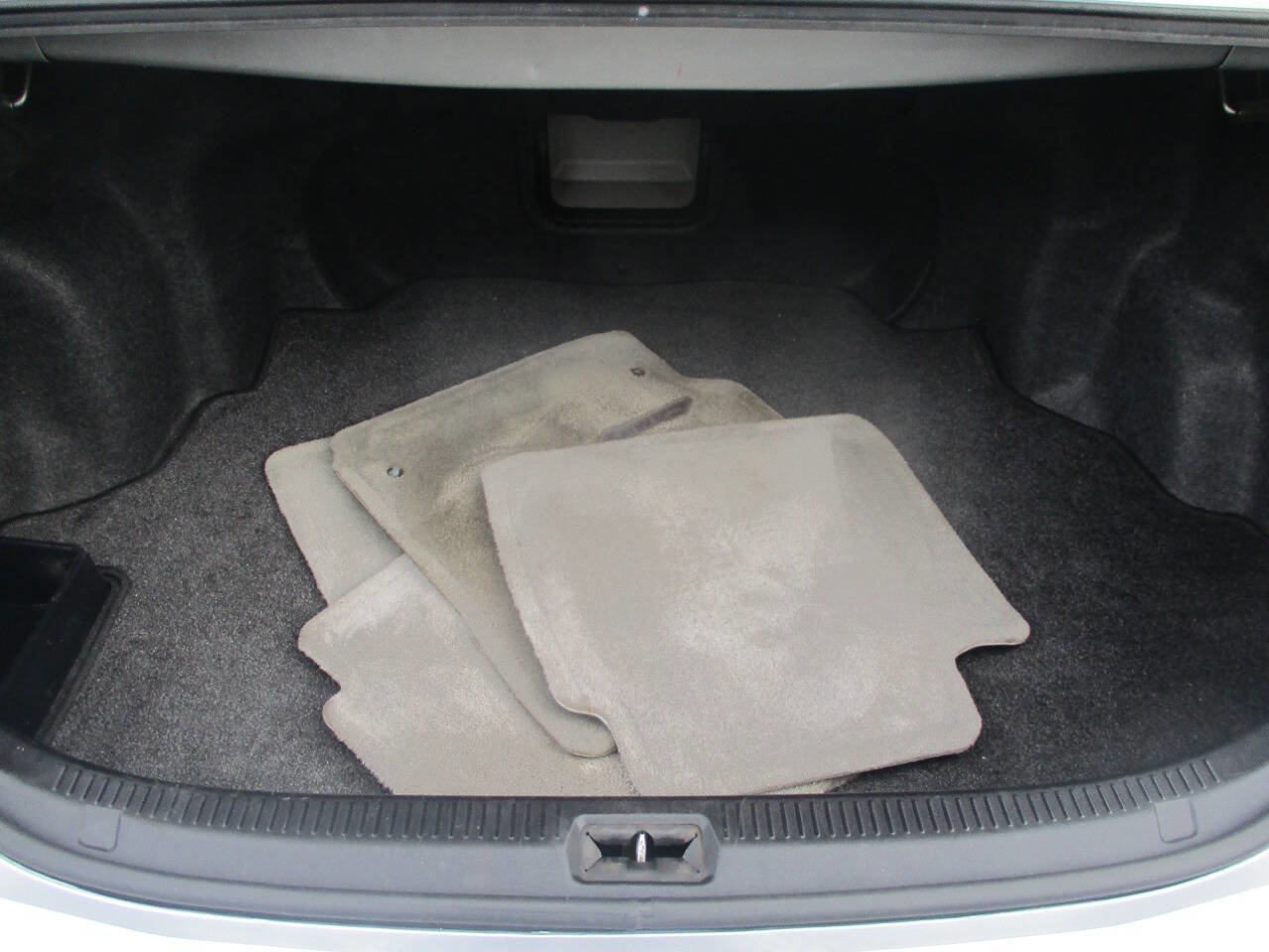 Used 2007 Toyota Camry XLE FWD image 15