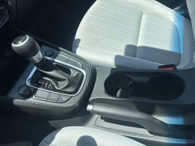 Used 2022 Hyundai Kona SEL FWD image 43