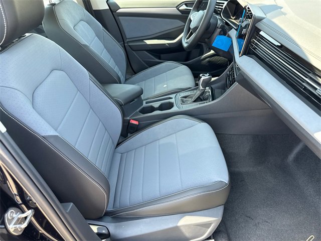 New 2025 Volkswagen Jetta SE image 16