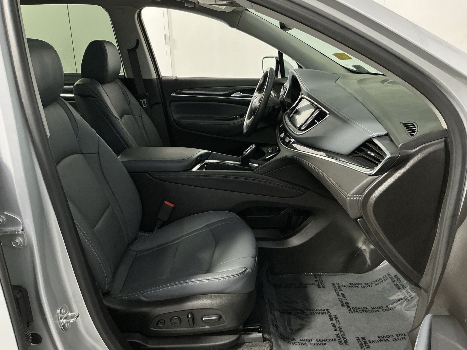 Used 2021 Buick Enclave Premium w/ Sun and Sites Package FWD image 28
