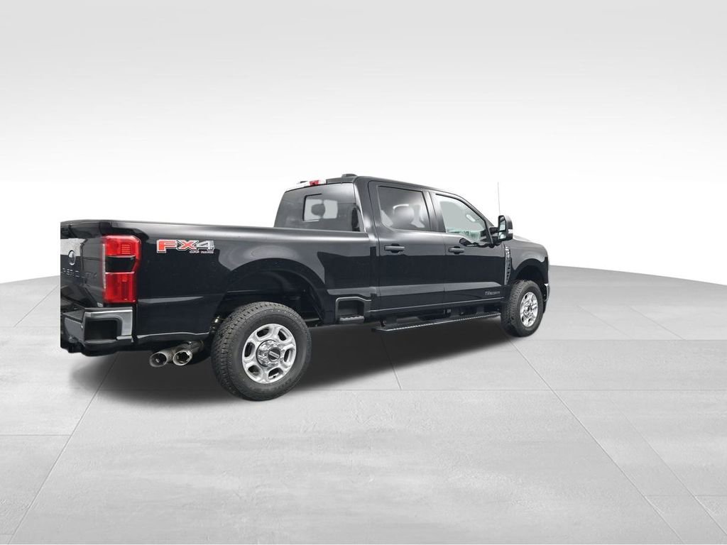 New 2025 Ford F250 XLT w/ 360-Degree Camera Package image 8