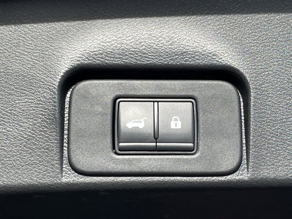 Certified 2023 Nissan Rogue SL w/ SL Premium Package image 33