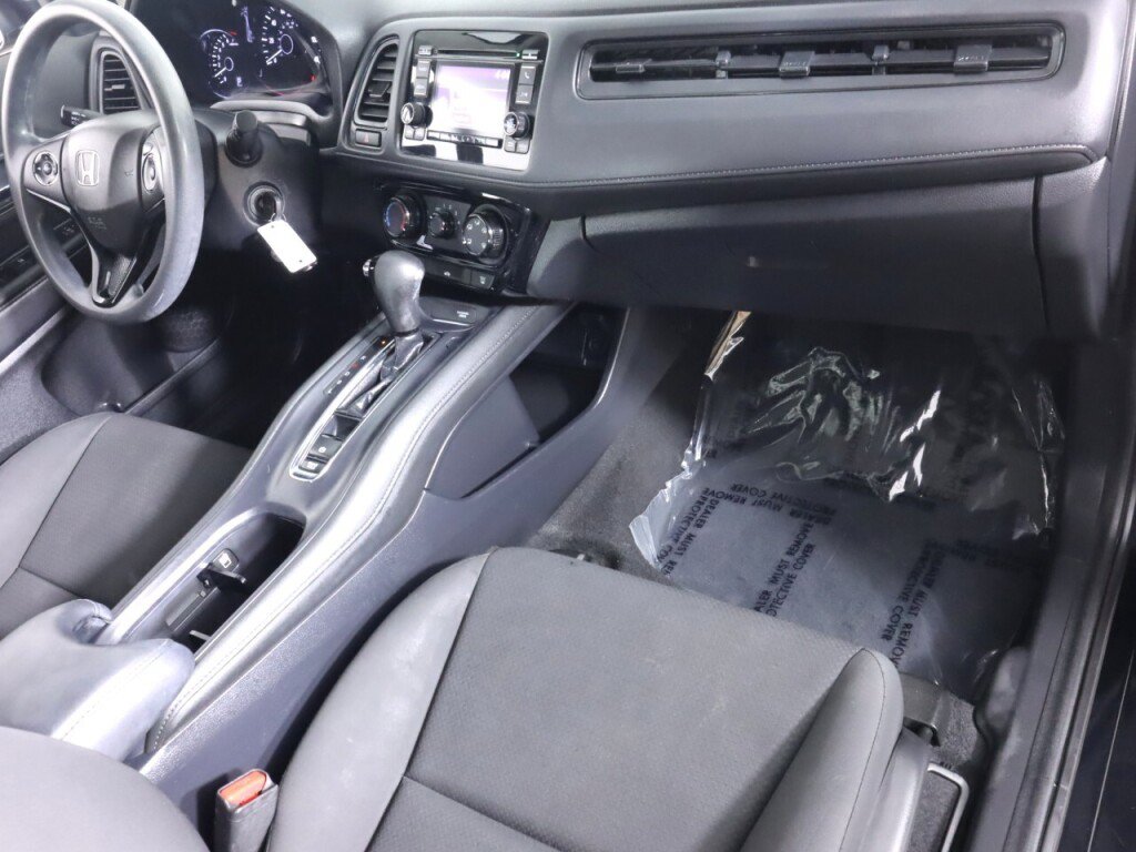 Used 2020 Honda HR-V LX image 34