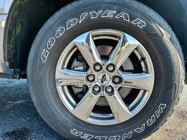 Used 2018 Ford F150 XLT w/ Equipment Group 301A Mid AWD/4WD image 11