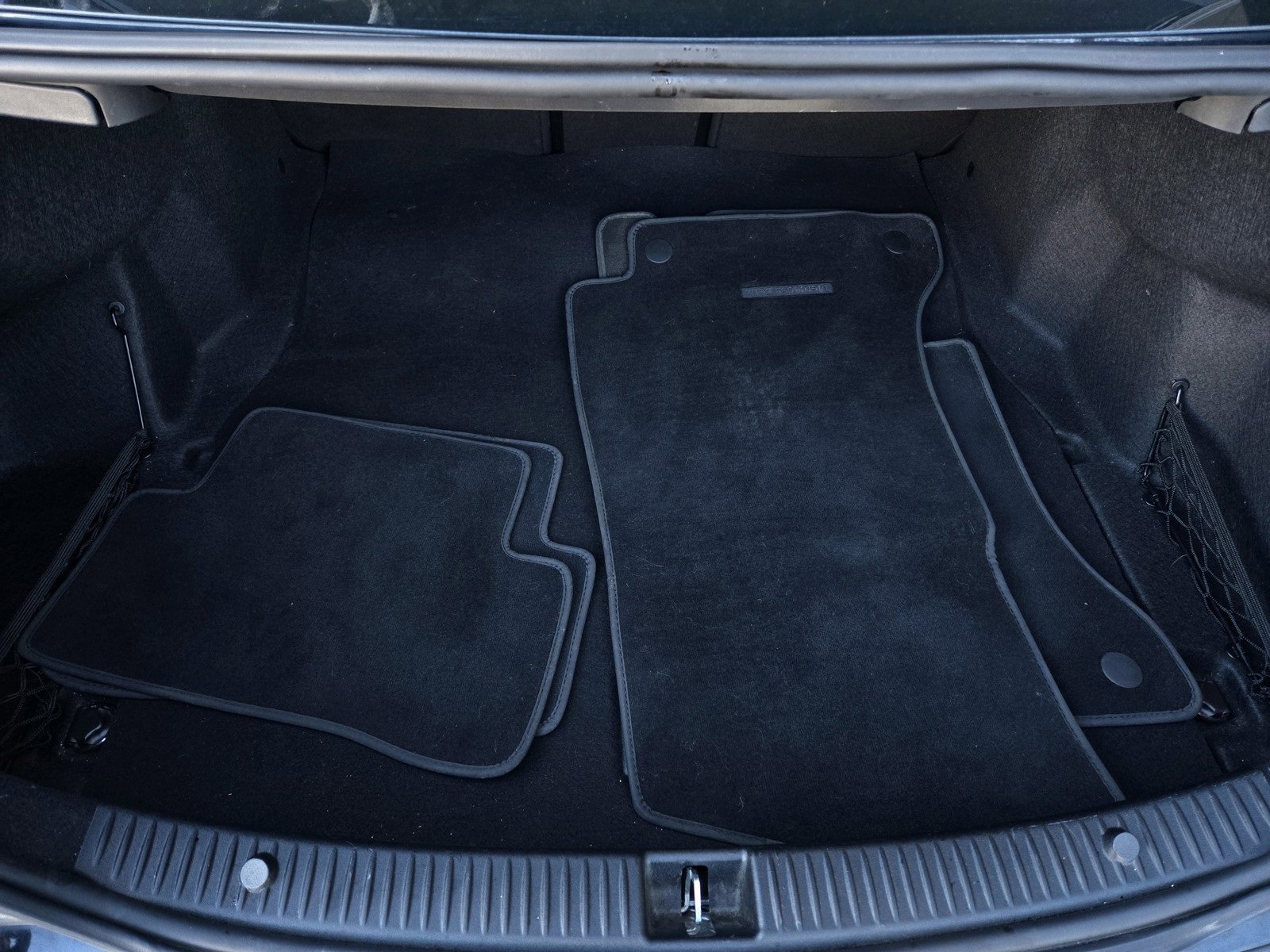 Used 2018 Mercedes-Benz C 300 4MATIC Sedan image 24