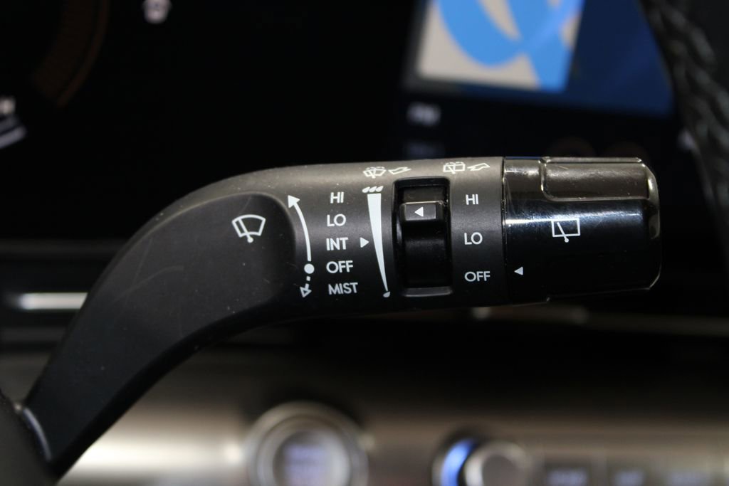 Used 2024 Hyundai Kona SEL image 38