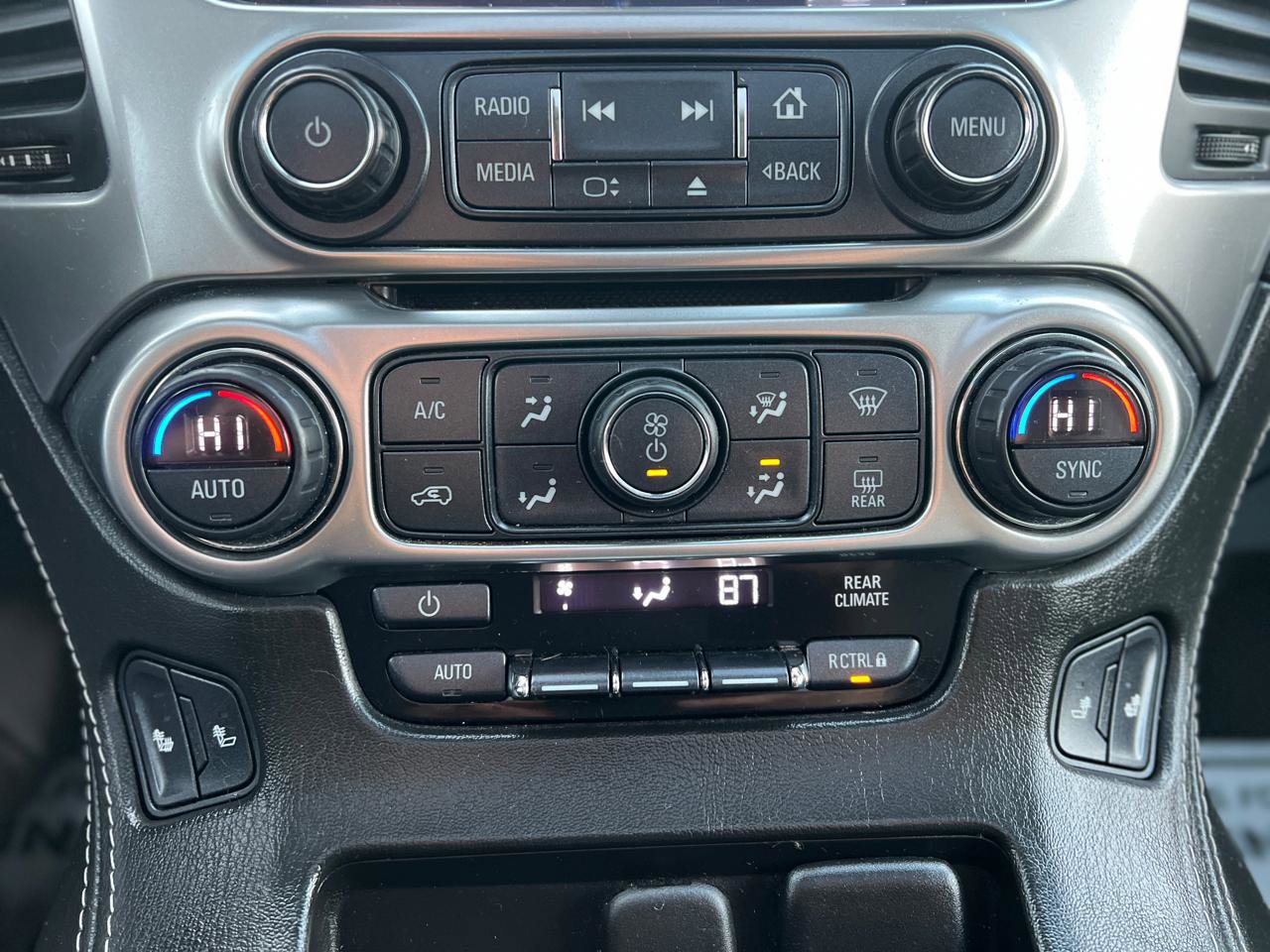 Used 2017 Chevrolet Tahoe LT image 27