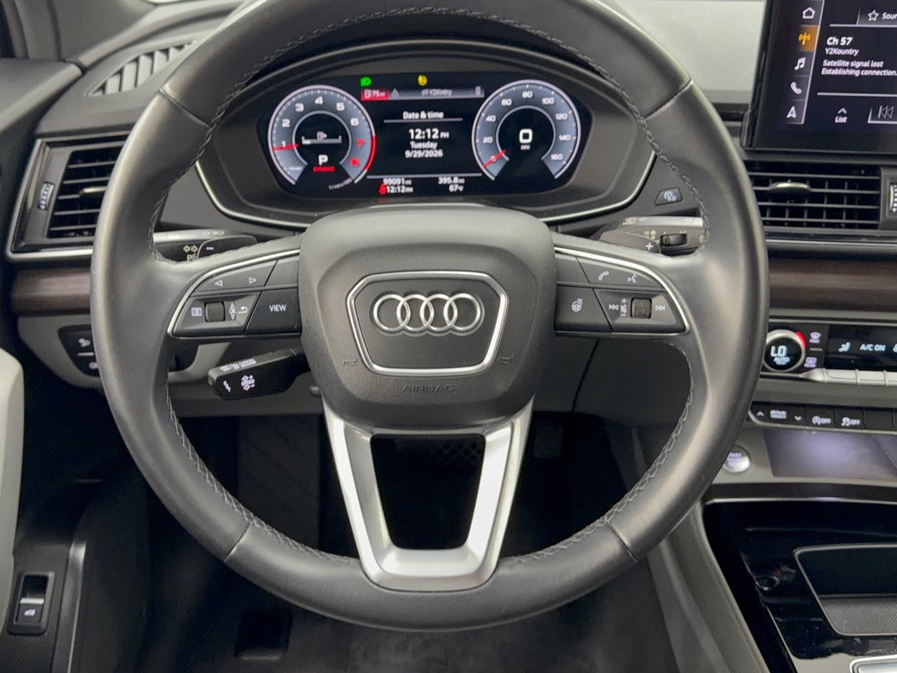 Used 2022 Audi Q5 2.0T Premium Plus w/ Premium Plus Package AWD/4WD image 10