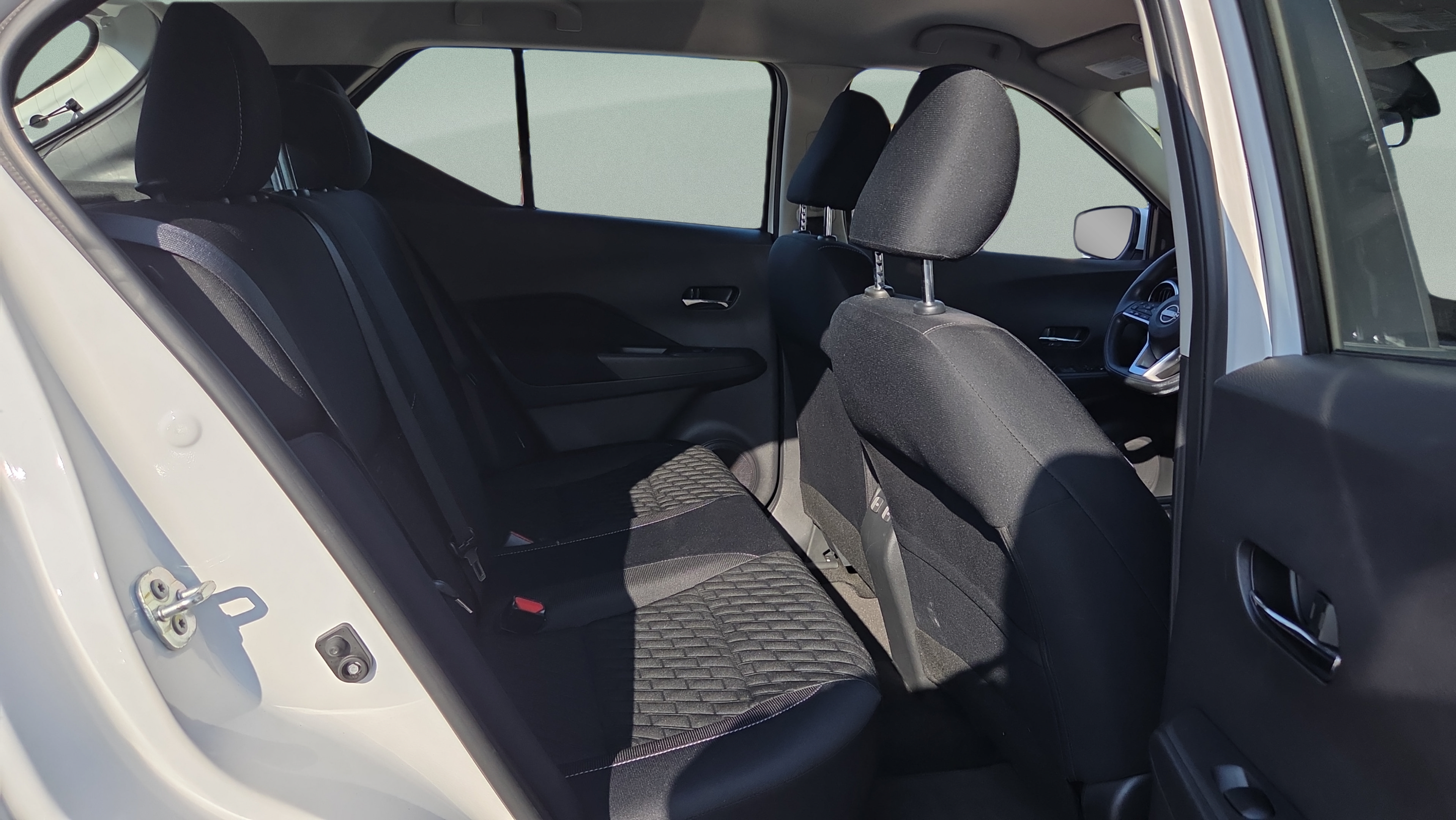 Used 2023 Nissan Kicks SV FWD image 14