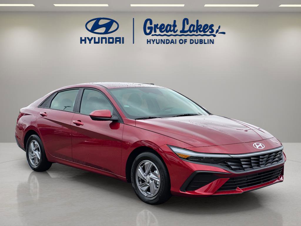 Used 2024 Hyundai Elantra SE image 7