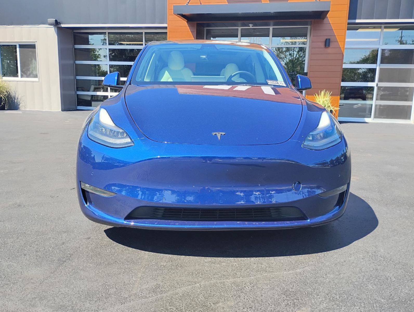Used 2021 Tesla Model Y Performance AWD/4WD image 2