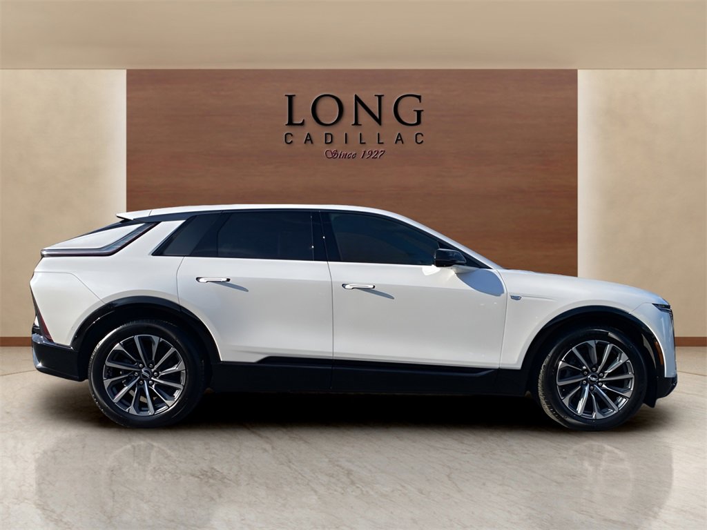 Certified 2024 Cadillac Lyriq Sport w/ LPO, Floor Liner Package image 4