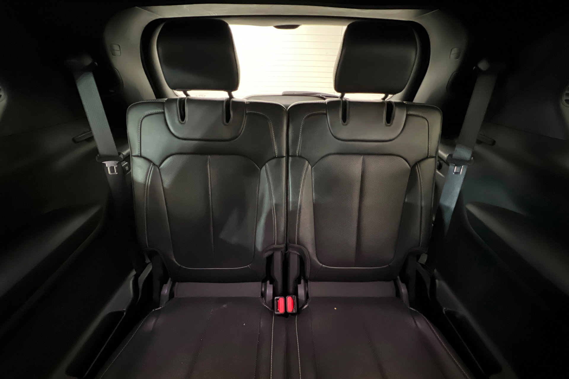 Used 2024 Jeep Grand Cherokee L Limited w/ Luxury Tech Group II image 22