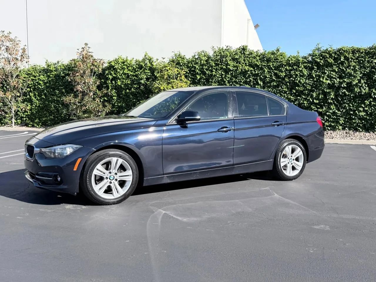 Used 2016 BMW 328d xDrive Sedan image 4