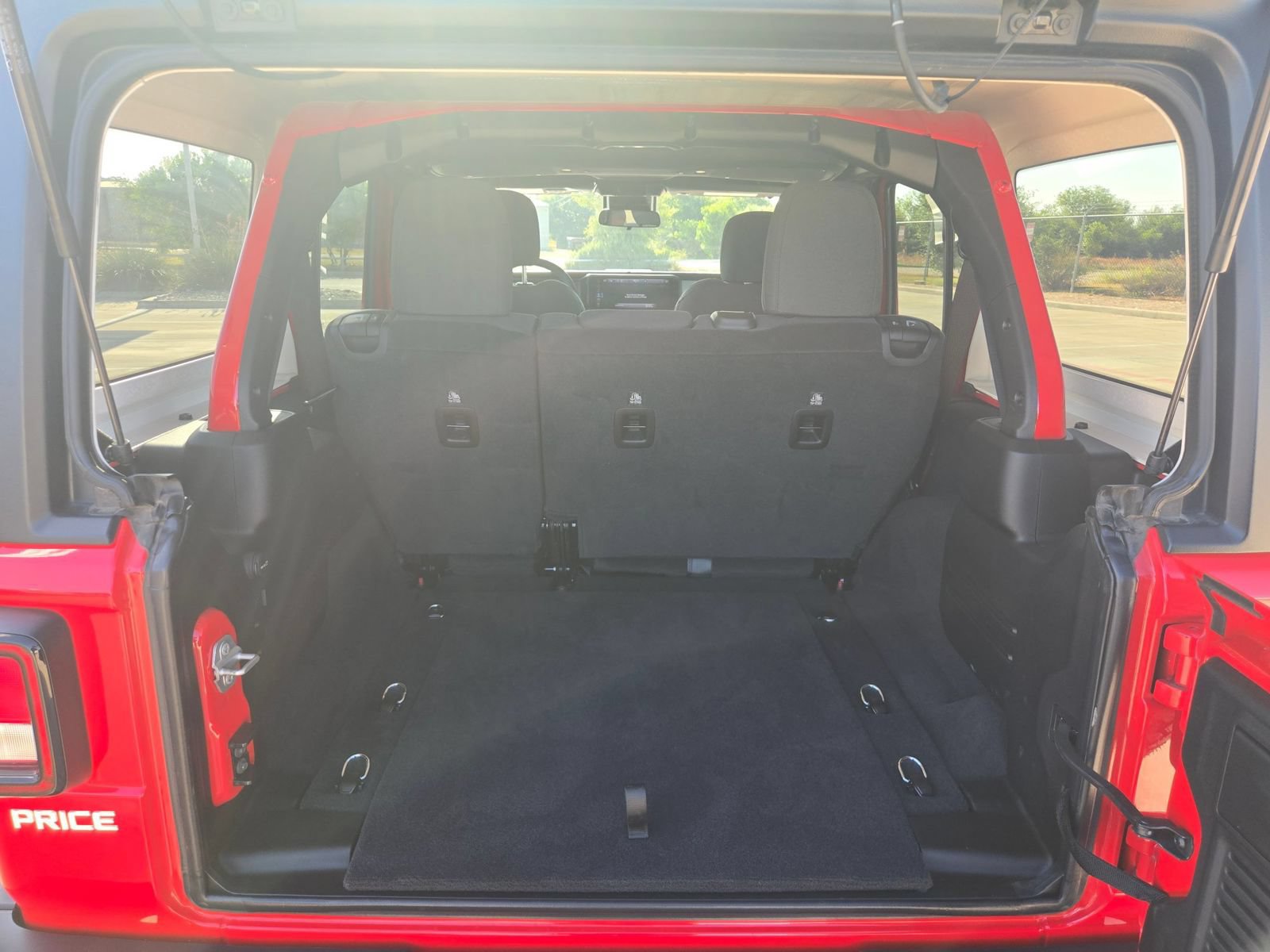 Used 2025 Jeep Wrangler Unlimited Sport AWD/4WD image 21