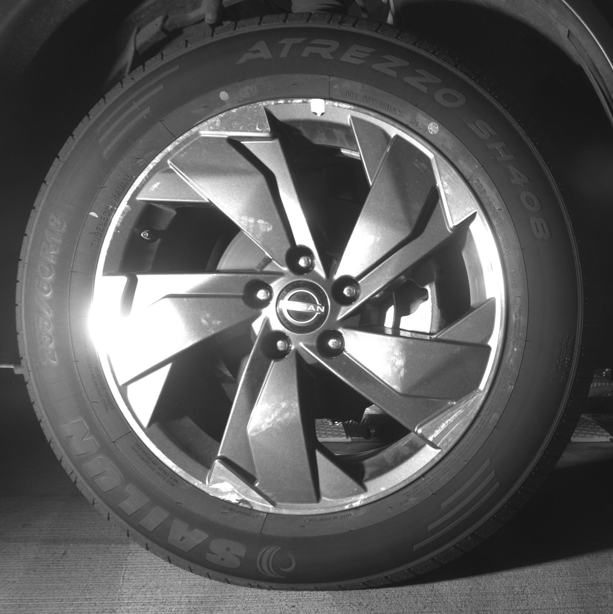 Used 2025 Nissan Rogue SV image 13