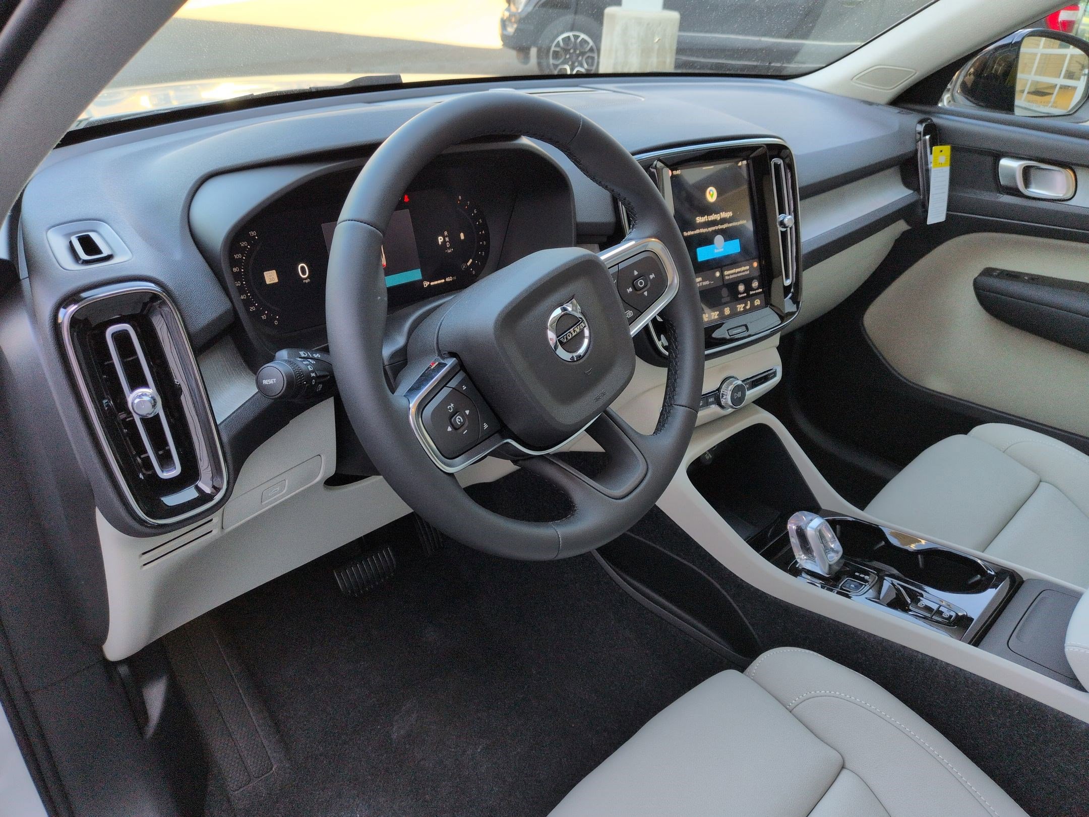 New 2026 Volvo XC40 B5 Plus w/ Climate Package image 10