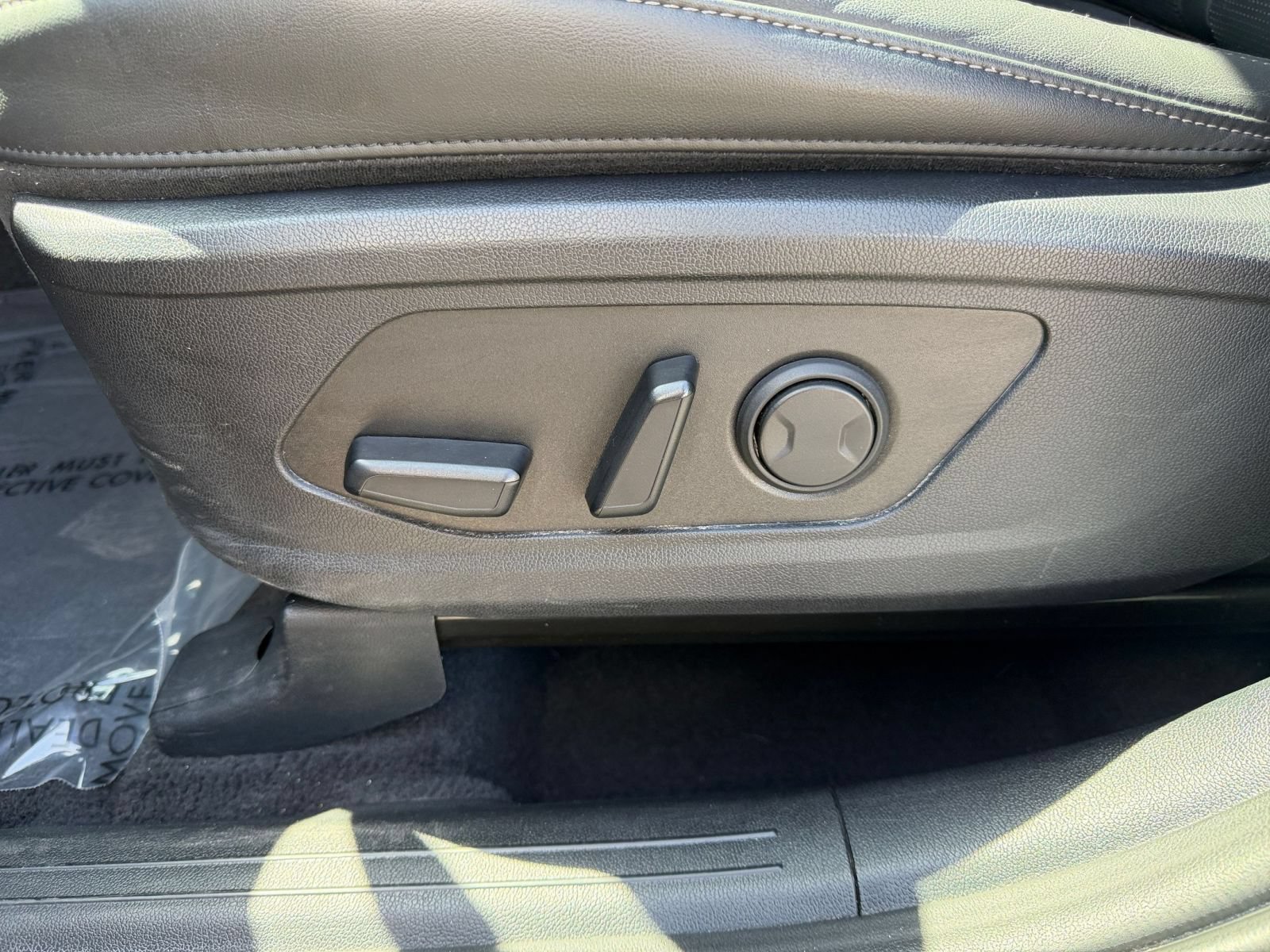 Used 2024 Kia Sorento S FWD image 23