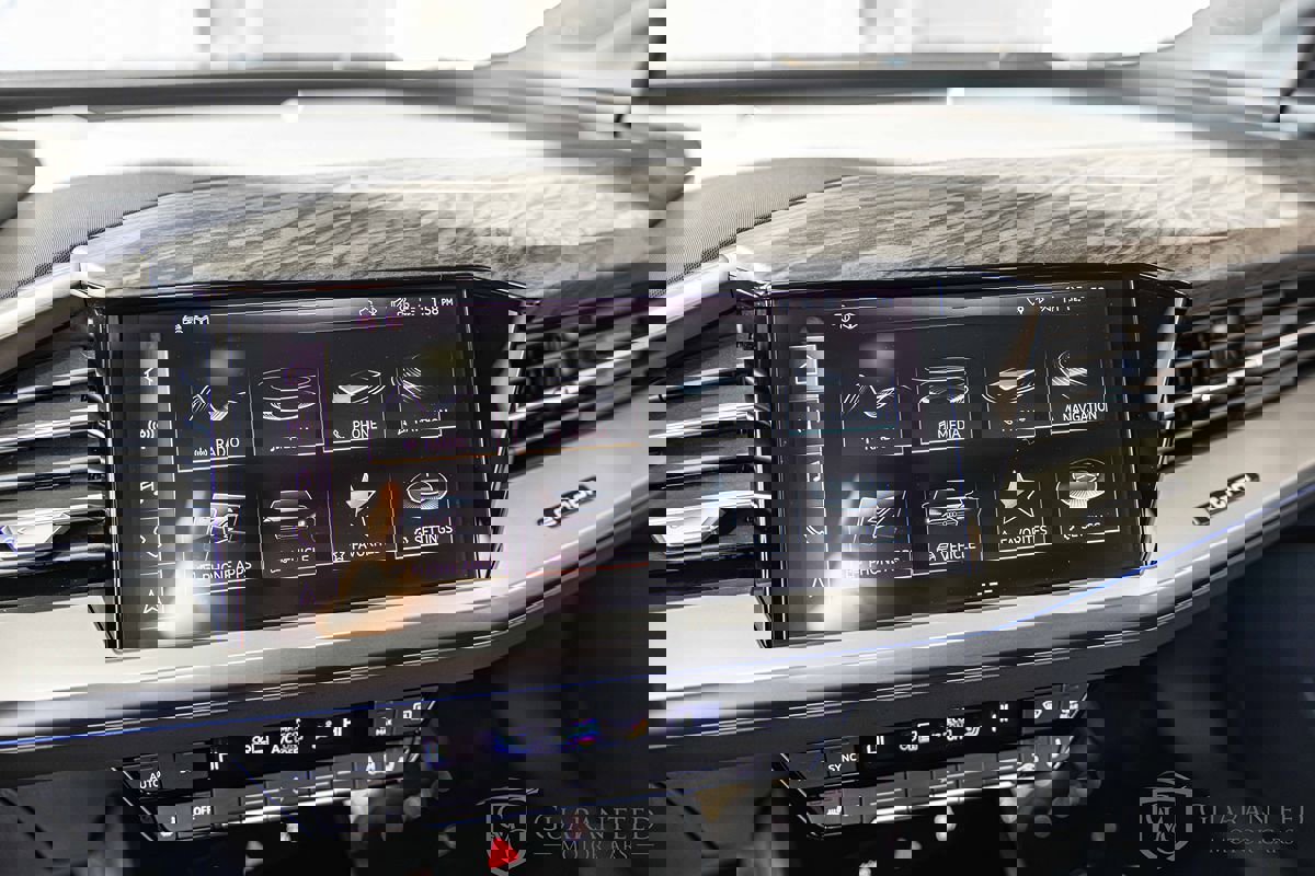 Used 2024 Audi Q4 e-tron Premium Plus w/ Premium Plus image 27