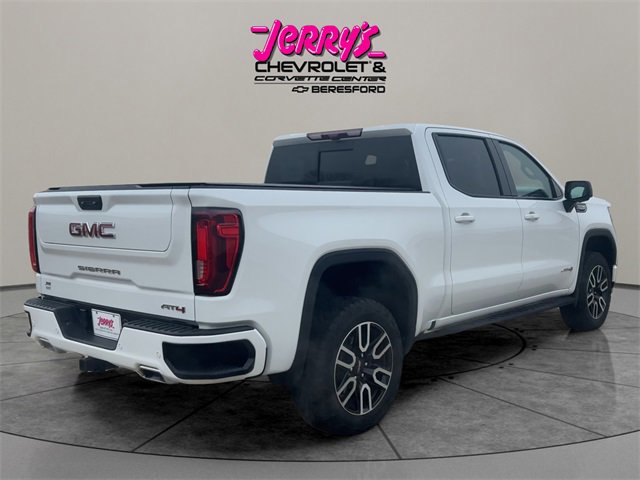 Used 2024 GMC Sierra 1500 AT4 w/ Technology Package image 5