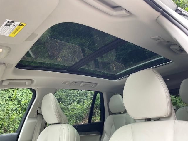 Certified 2025 Volvo XC90 T8 Ultra w/ Protection Package Premier AWD/4WD image 26