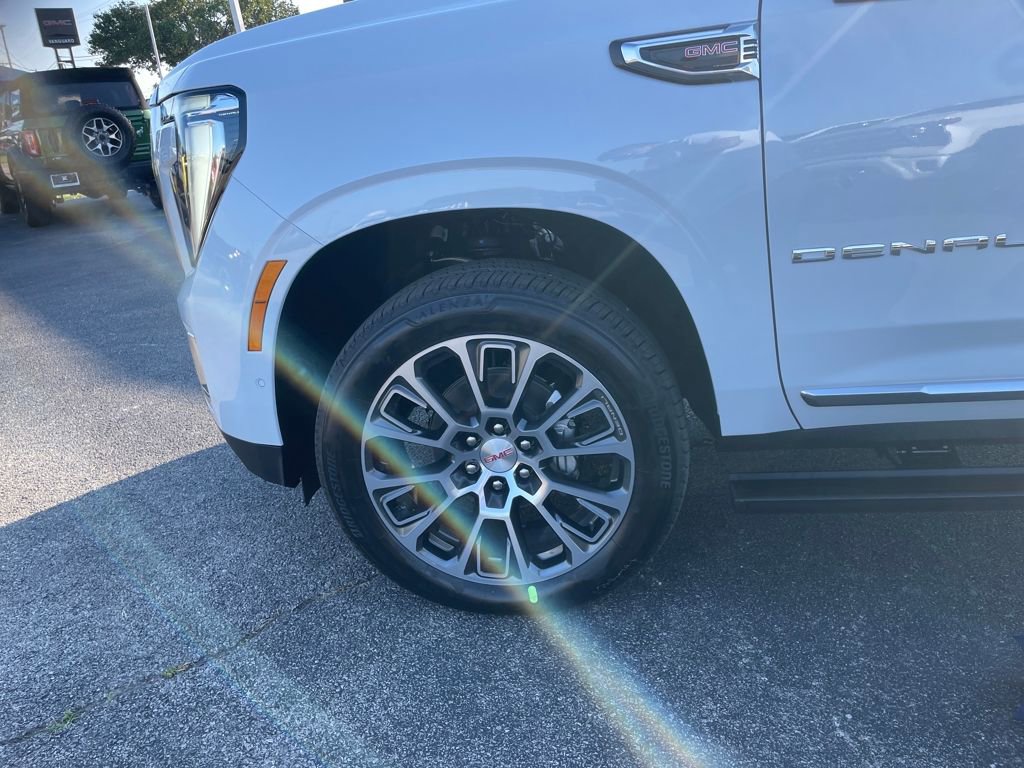 New 2026 GMC Yukon XL Denali image 27