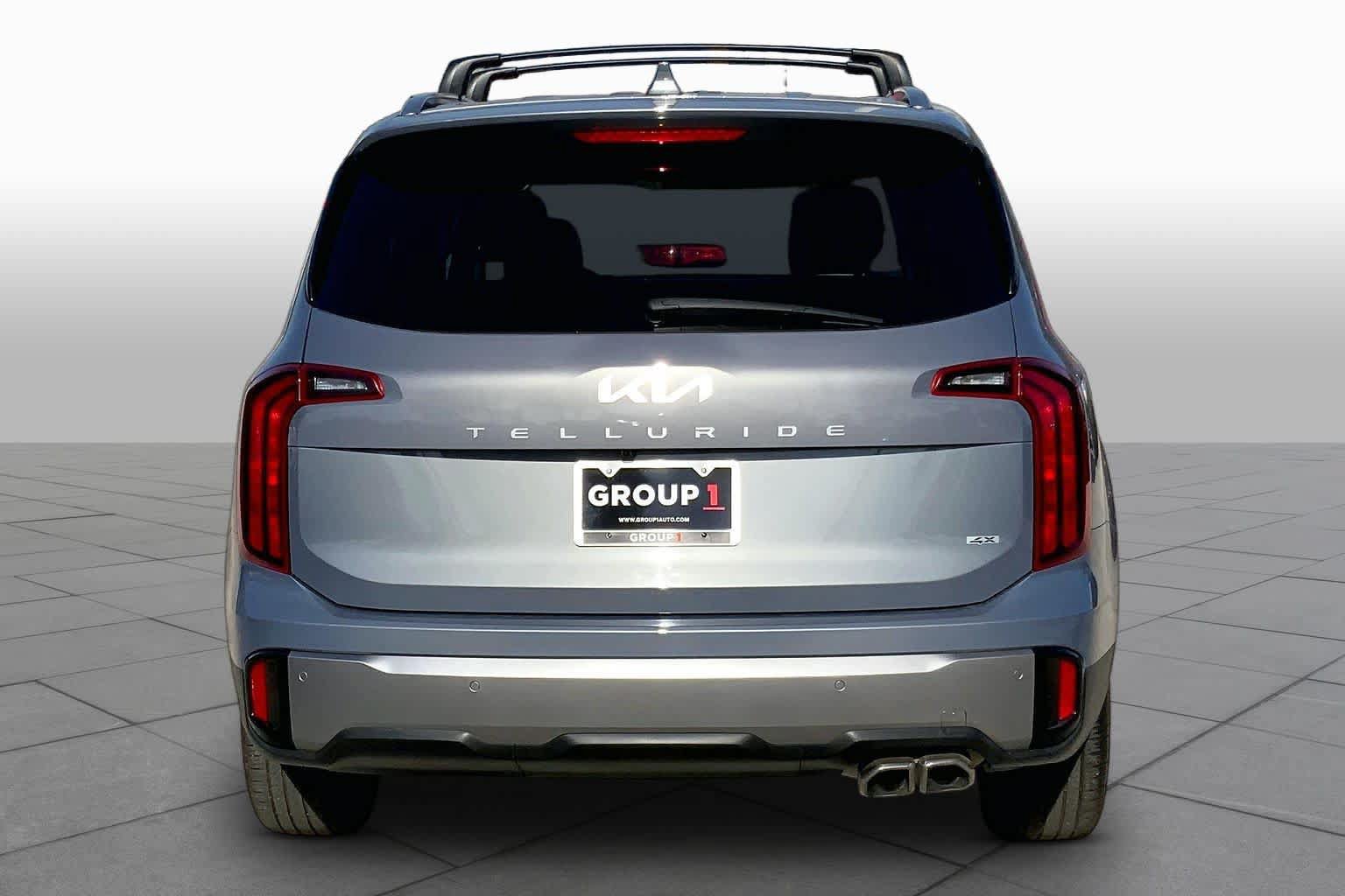 Used 2025 Kia Telluride S AWD/4WD image 5