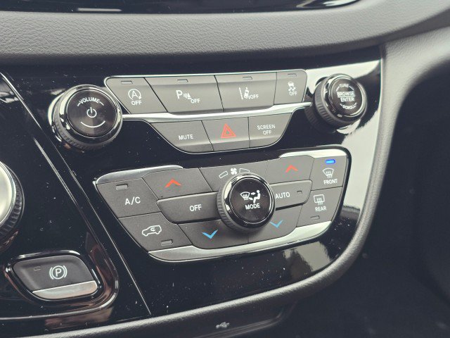 New 2026 Chrysler Voyager LX FWD image 35