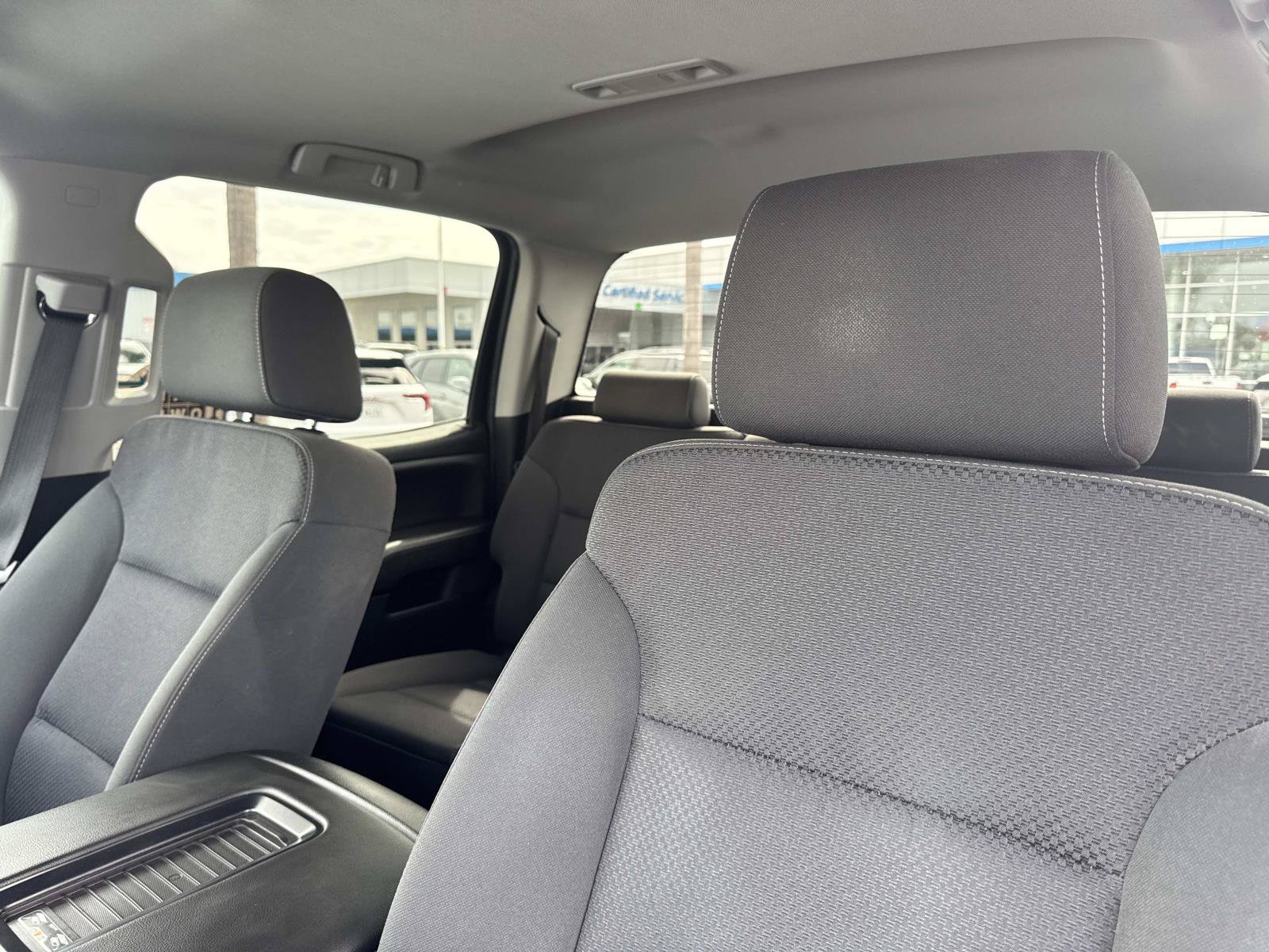 Used 2018 Chevrolet Silverado 1500 LT w/ All Star Edition AWD/4WD image 24