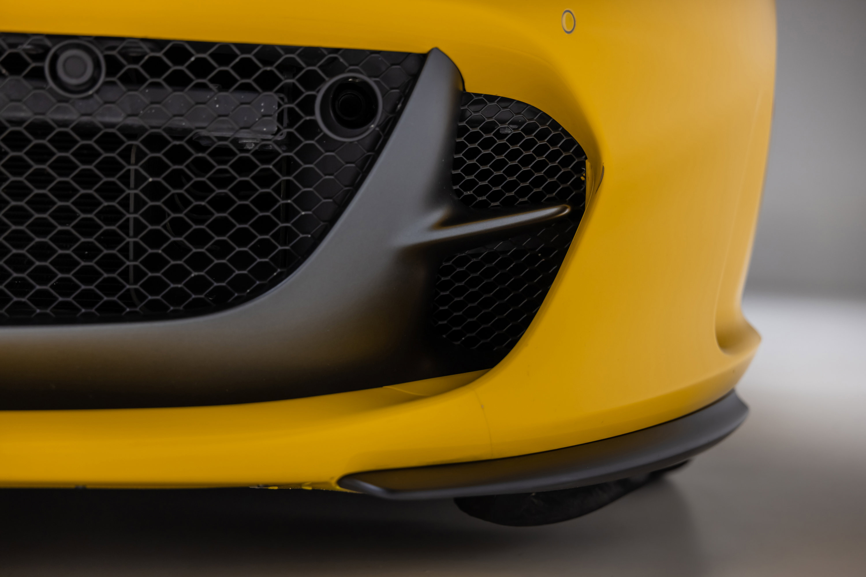 Used 2019 Ferrari 812 Superfast image 40