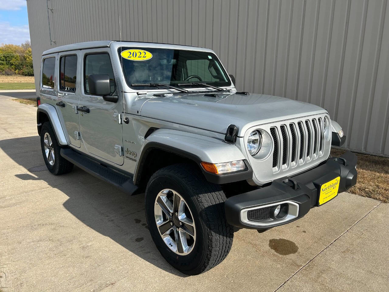 Used 2022 Jeep Wrangler Unlimited Sahara w/ Cold Weather Group