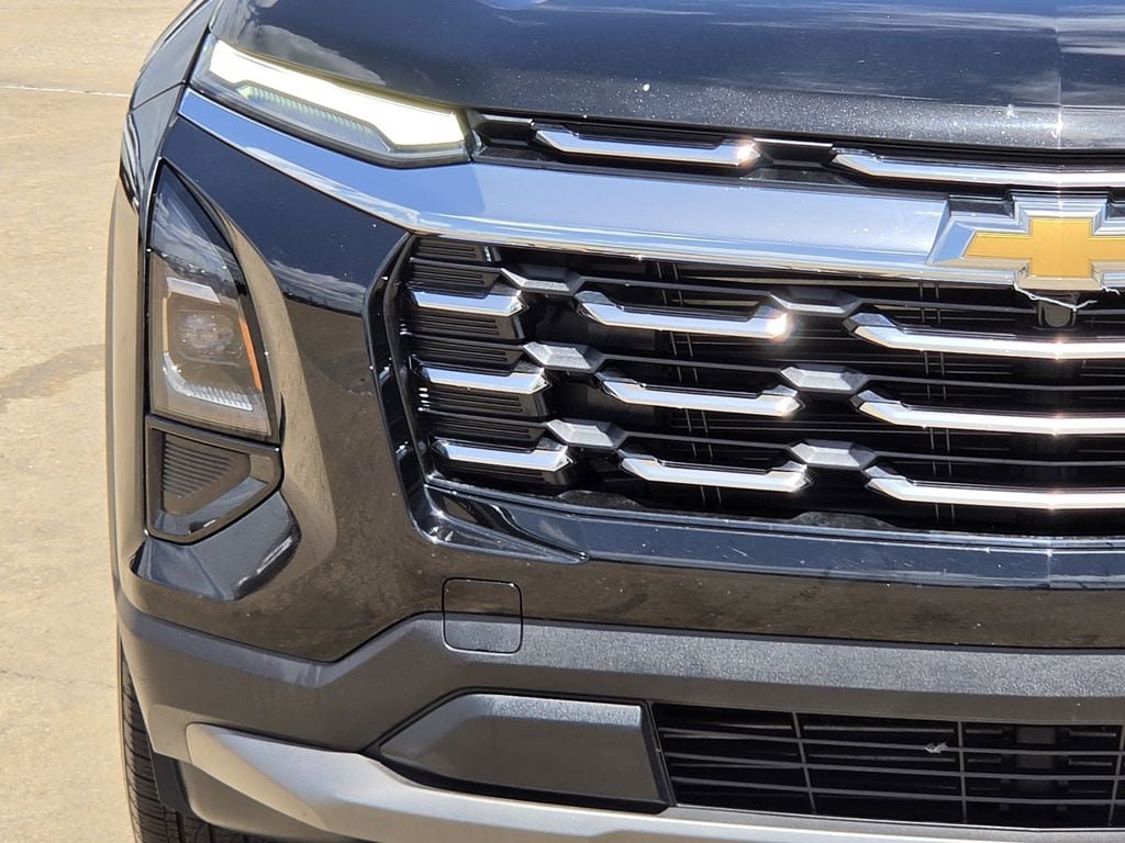 Used 2025 Chevrolet Equinox LT FWD image 5