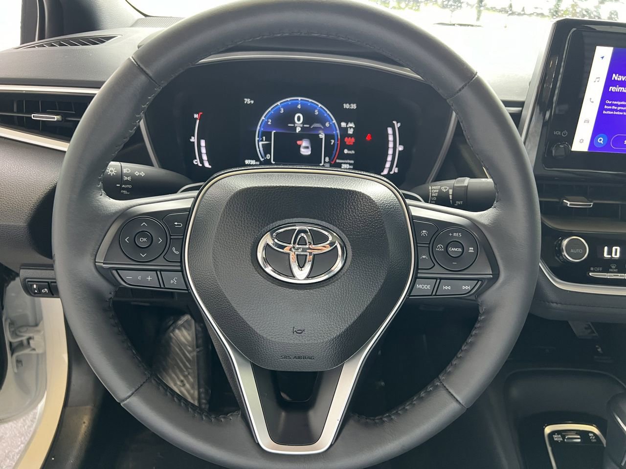 Used 2024 Toyota Corolla XSE FWD image 6