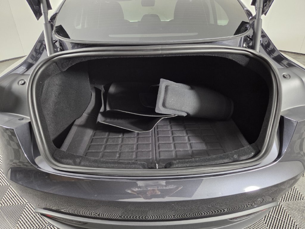 Used 2024 Tesla Model 3 Long Range RWD image 27