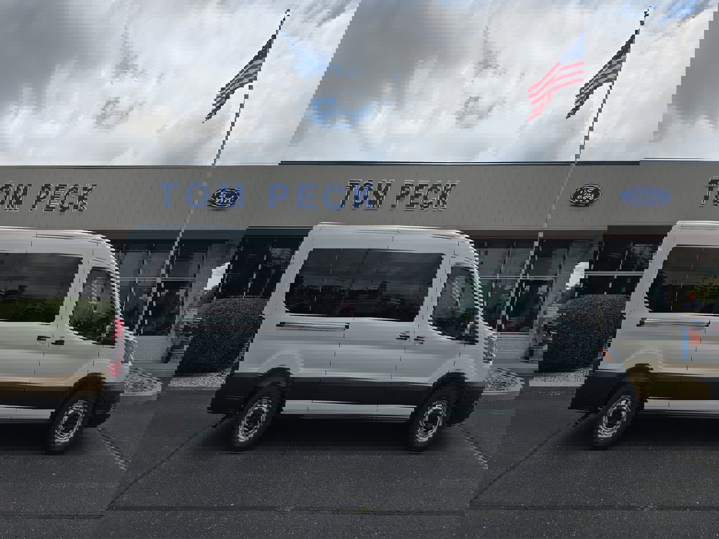 New 2025 Ford Transit 350 XL image 6