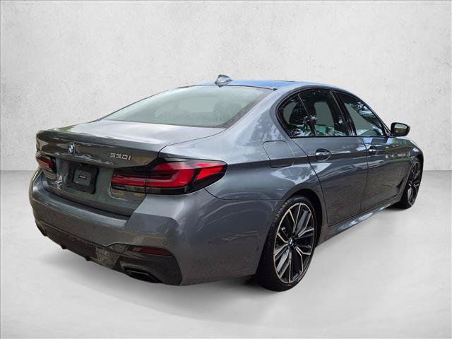 Used 2022 BMW 530i w/ M Sport Package RWD image 5