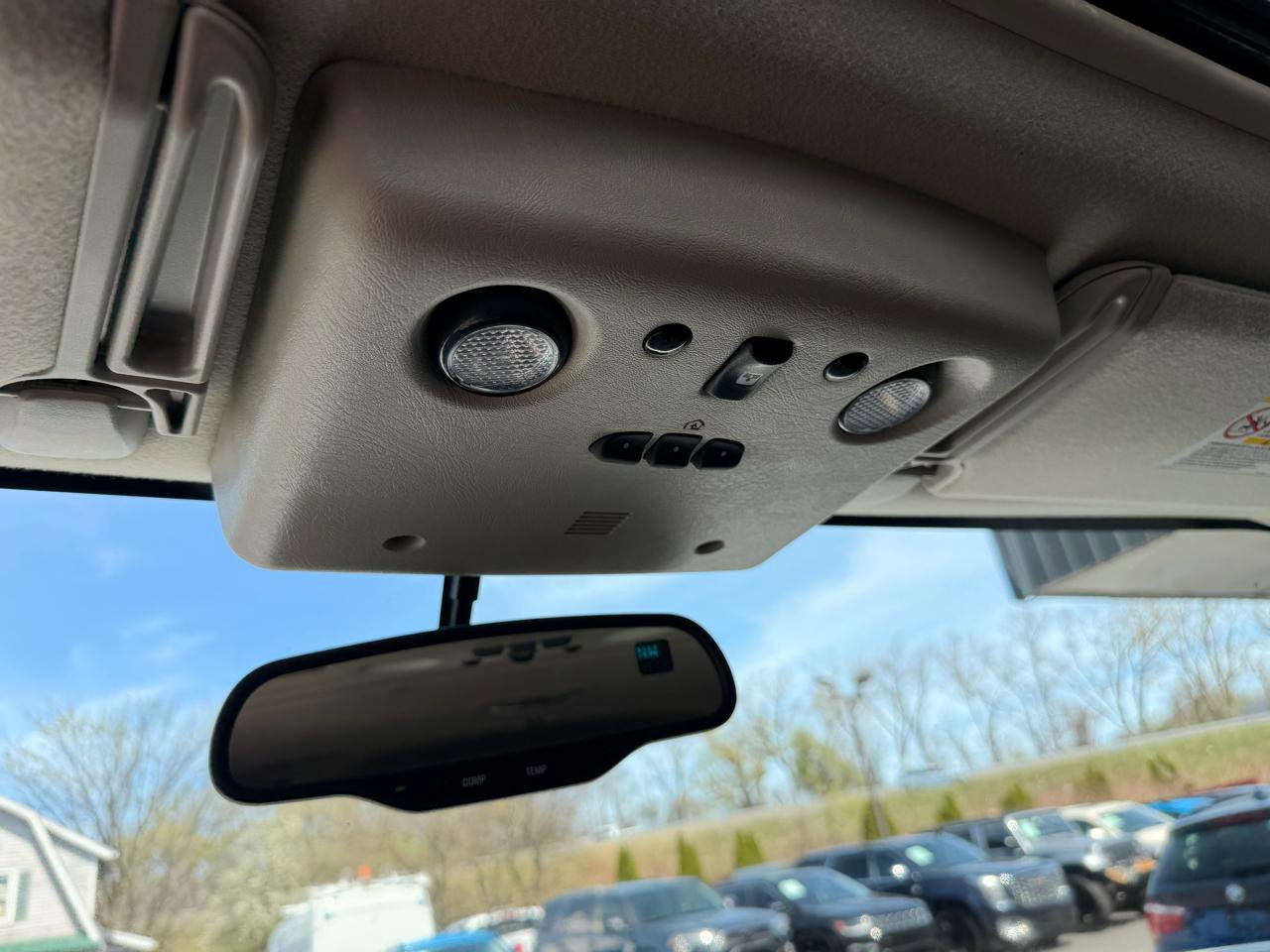 Used 2003 HUMMER H2 w/ Preferred Equipment Group AWD/4WD image 29