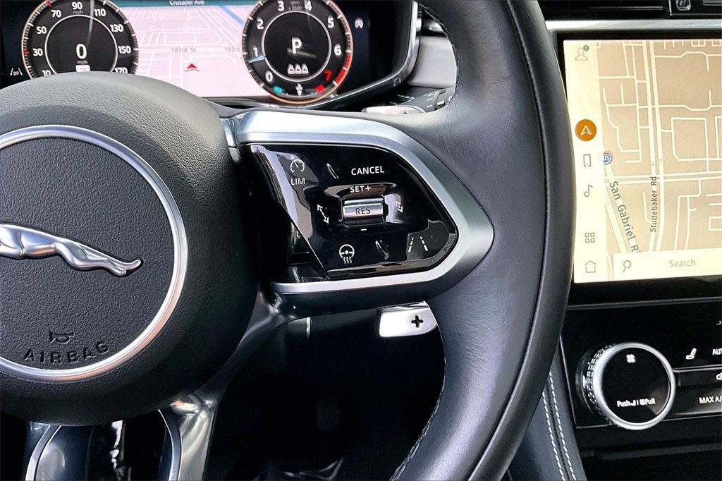 Used 2025 Jaguar F-PACE R-Dynamic S image 12