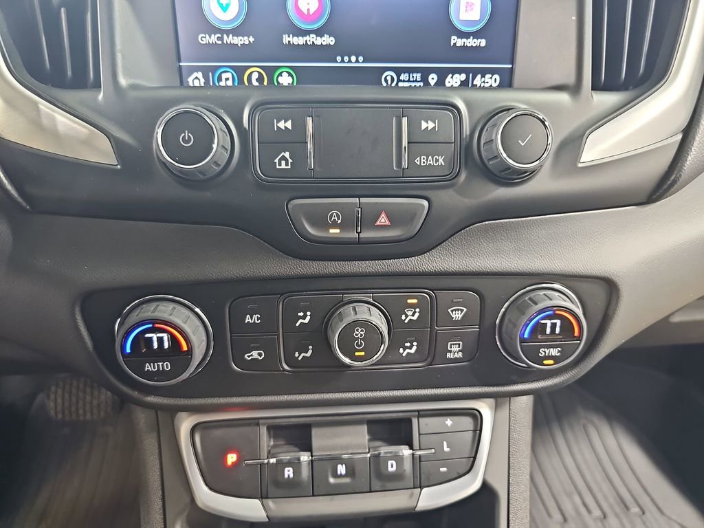 Used 2024 GMC Terrain SLT w/ Tech Package AWD/4WD image 29
