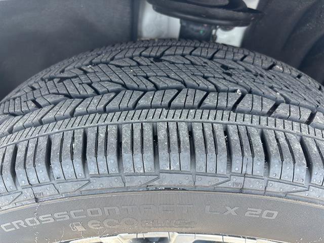 Used 2024 GMC Acadia Denali image 10