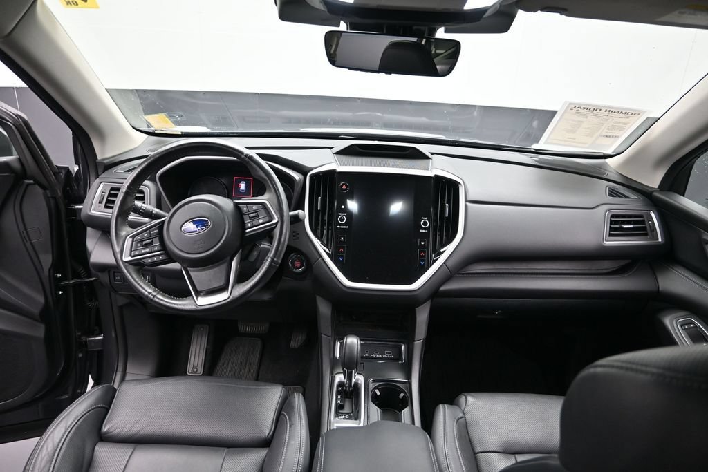 Used 2023 Subaru Ascent Limited AWD/4WD image 18