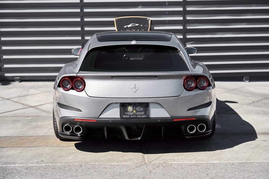 Used 2020 Ferrari GTC4Lusso image 23