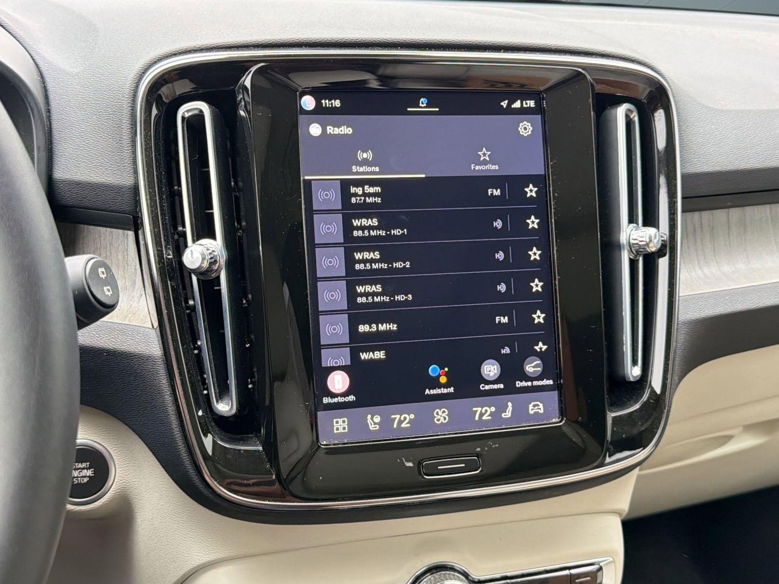 Certified 2023 Volvo XC40 B5 Plus w/ Driver Assist Package image 21